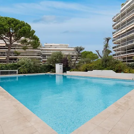 Coup De Coeur! Vue Mer! Terrasse Dangle! * 昂蒂布