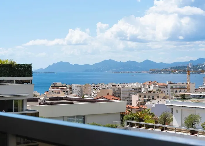 Coup De Coeur! Vue Mer! Terrasse Dangle! * أنتيب